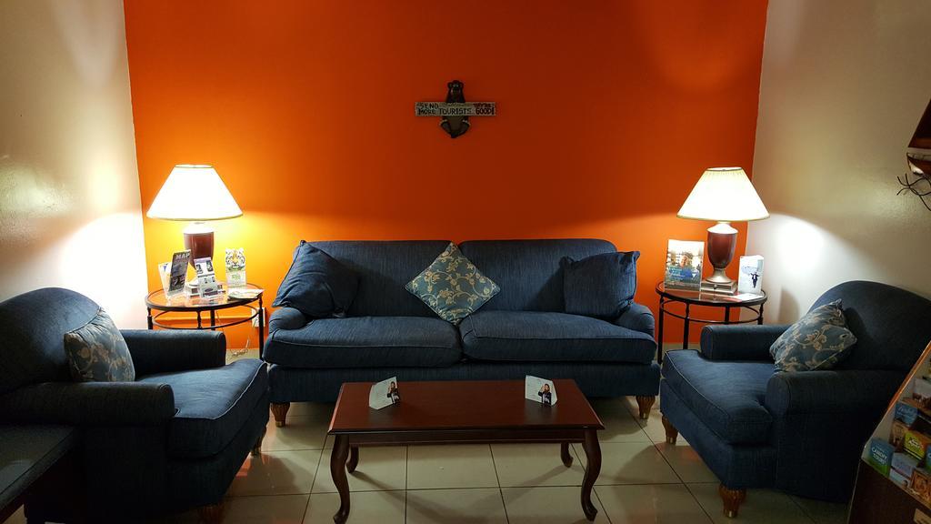 Howard Johnson By Wyndham Williamsburg Norge Екстериор снимка