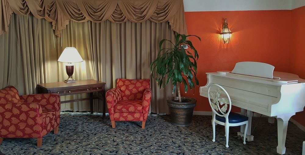 Howard Johnson By Wyndham Williamsburg Norge Екстериор снимка