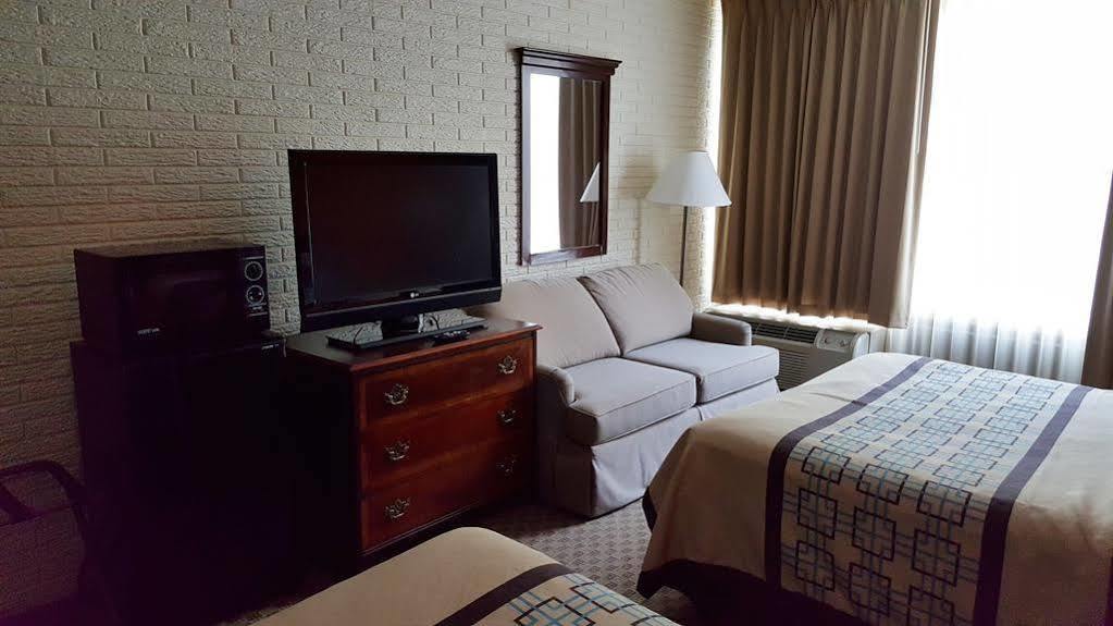 Howard Johnson By Wyndham Williamsburg Norge Екстериор снимка